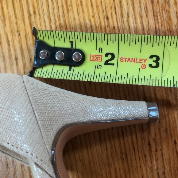 Kelly & Katie Nude Shimmer Ankle Strap Heels Size 8.5 - Picture 8 of 13